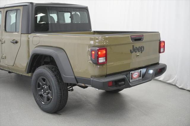 new 2025 Jeep Gladiator car, priced at $39,385
