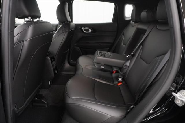 new 2025 Jeep Compass car, priced at $33,930