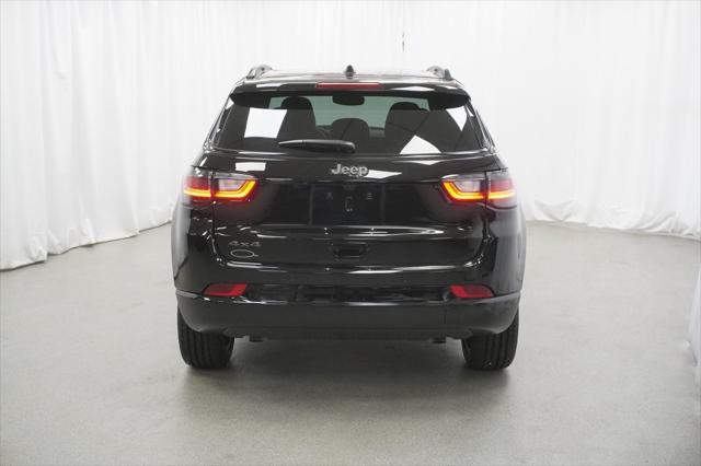 new 2025 Jeep Compass car, priced at $33,930