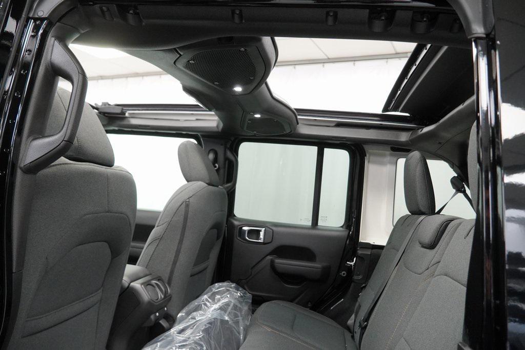 new 2026 Jeep Wrangler car, priced at $51,190