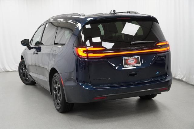 new 2025 Chrysler Pacifica Hybrid car, priced at $49,300
