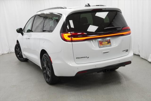 used 2023 Chrysler Pacifica car, priced at $43,744