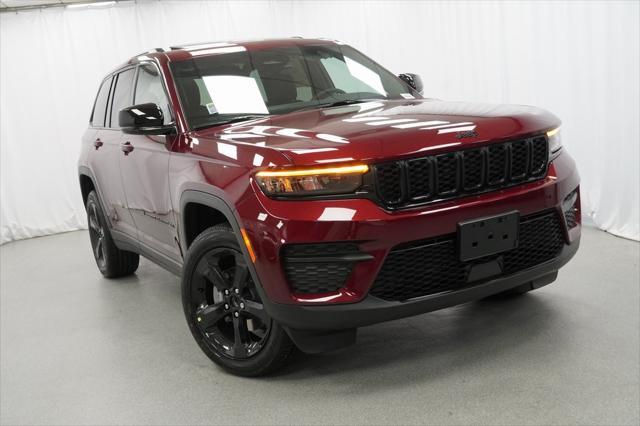 new 2025 Jeep Grand Cherokee car, priced at $40,675