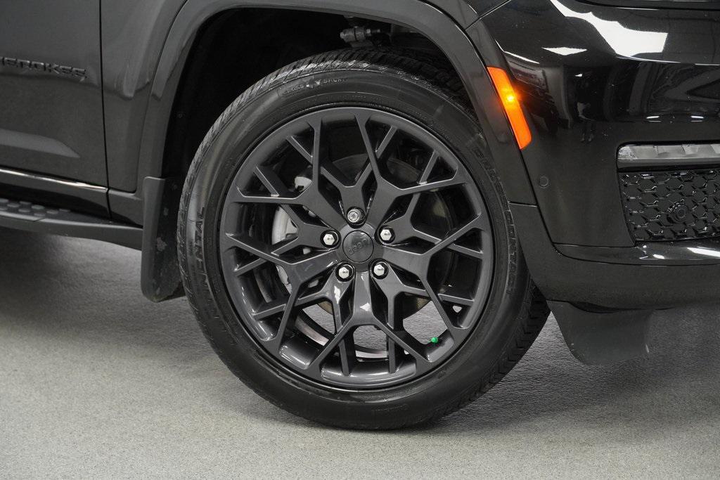 used 2024 Jeep Grand Cherokee L car, priced at $56,494