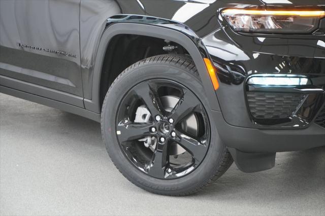 new 2025 Jeep Grand Cherokee car, priced at $44,485