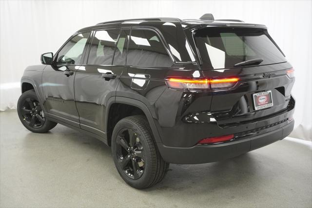 new 2025 Jeep Grand Cherokee car, priced at $44,485