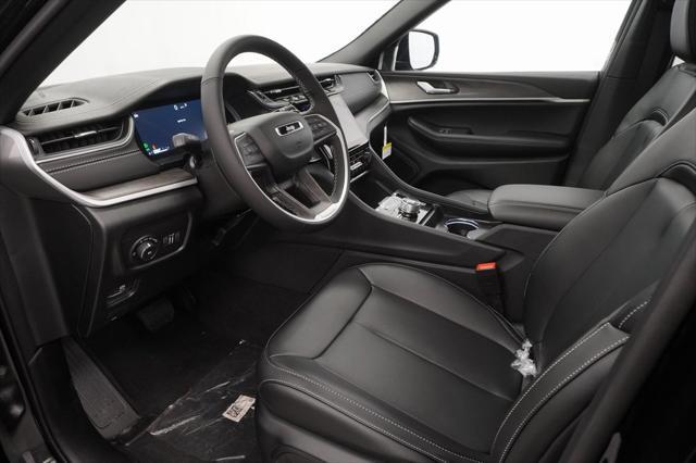 new 2025 Jeep Grand Cherokee car, priced at $44,485