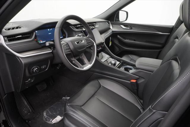 new 2025 Jeep Grand Cherokee L car, priced at $43,860