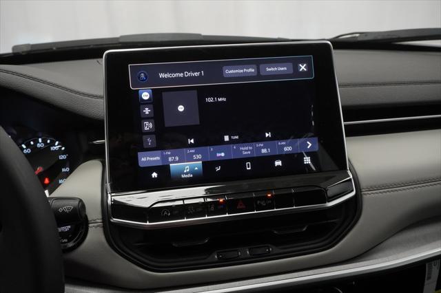new 2025 Jeep Compass car, priced at $30,835