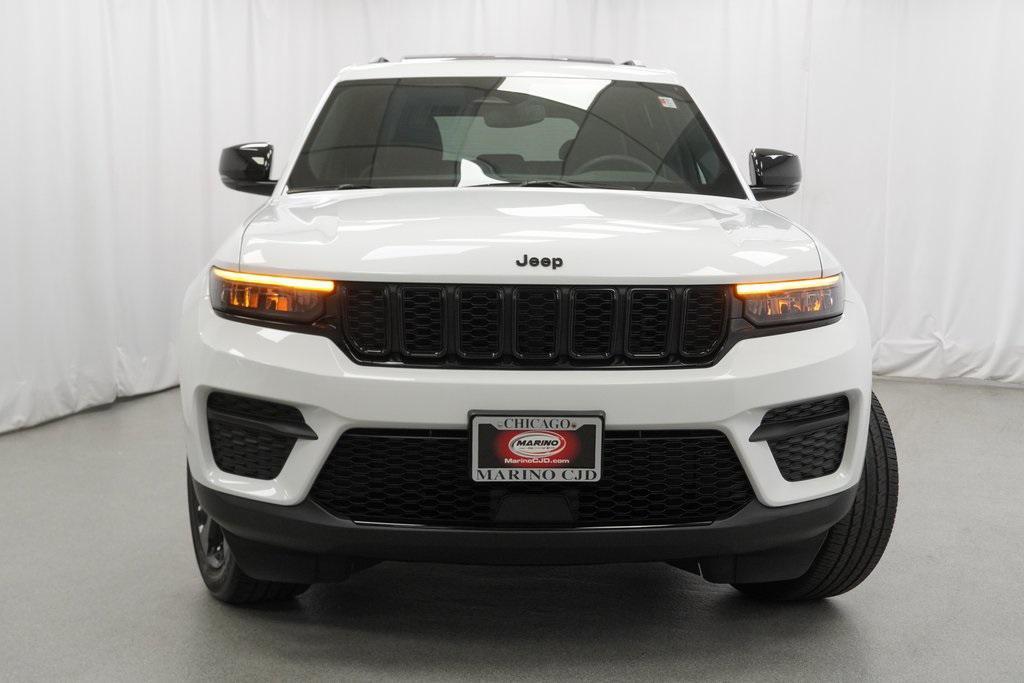 used 2023 Jeep Grand Cherokee car, priced at $34,194