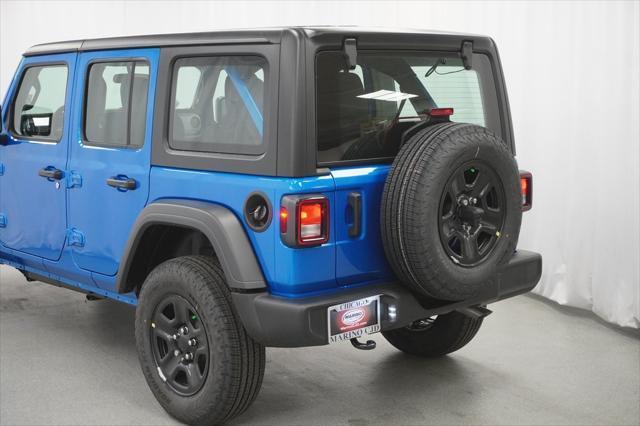new 2025 Jeep Wrangler car, priced at $39,580
