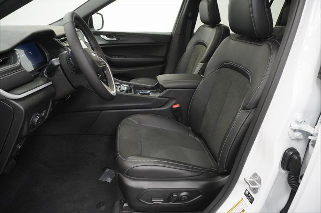 new 2025 Jeep Grand Cherokee L car, priced at $39,635