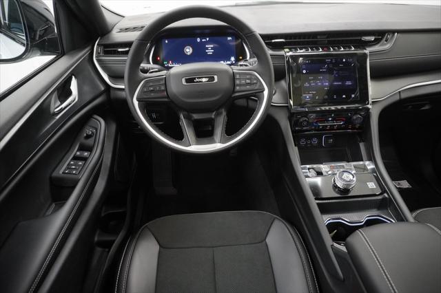 new 2025 Jeep Grand Cherokee L car, priced at $39,635
