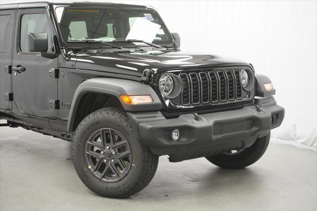 new 2025 Jeep Wrangler car, priced at $44,175