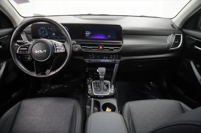 used 2024 Kia Seltos car, priced at $25,994