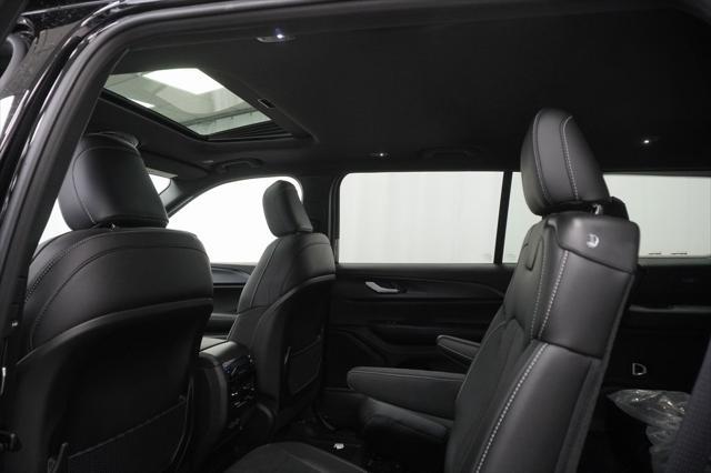 new 2025 Jeep Grand Cherokee L car, priced at $40,230