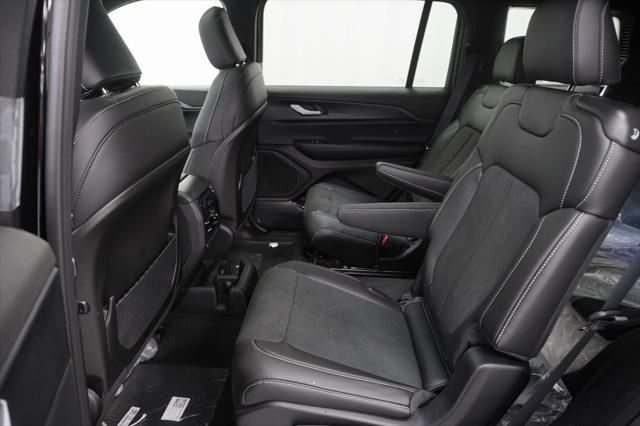 new 2025 Jeep Grand Cherokee L car, priced at $40,230
