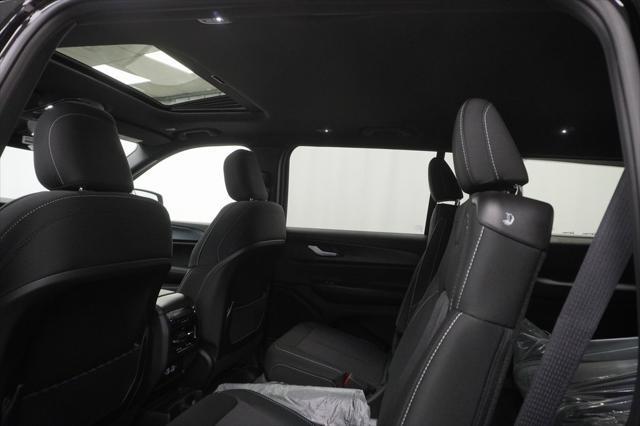 new 2025 Jeep Grand Cherokee L car, priced at $36,625
