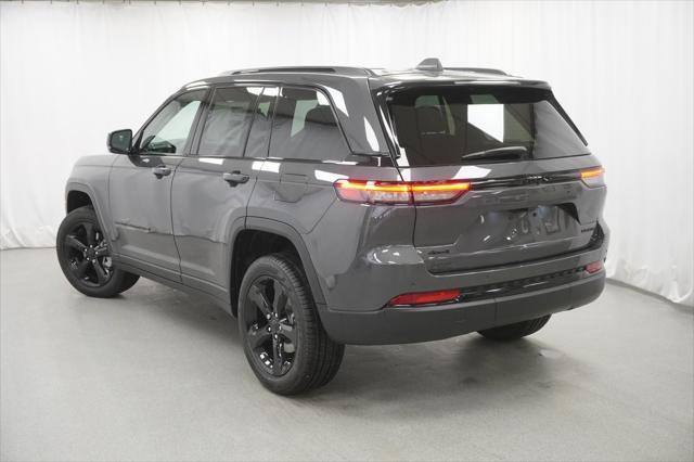 new 2025 Jeep Grand Cherokee car, priced at $46,730