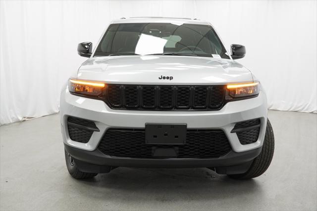 new 2025 Jeep Grand Cherokee car, priced at $39,030