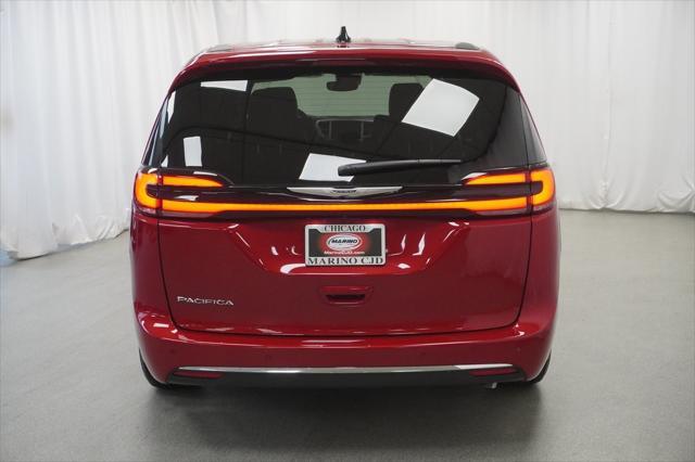 new 2025 Chrysler Pacifica car, priced at $39,940