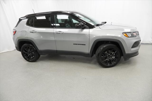 used 2022 Jeep Compass car, priced at $24,994