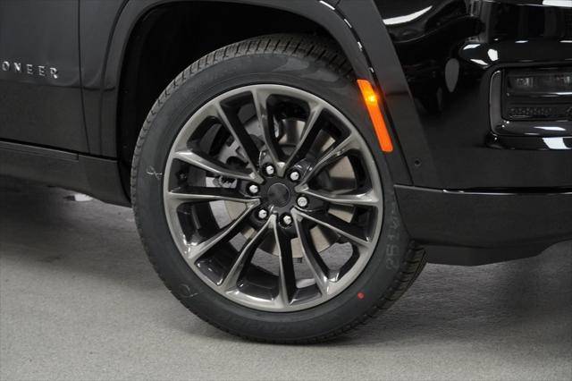 new 2025 Jeep Grand Wagoneer L car, priced at $114,700