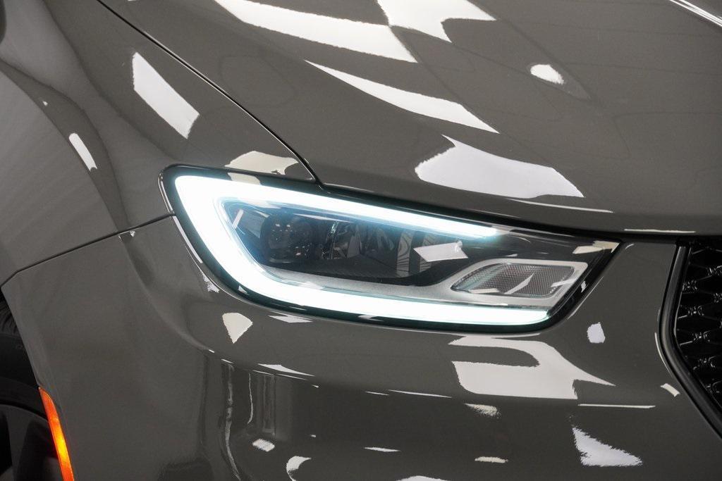 used 2022 Chrysler Pacifica car, priced at $35,194
