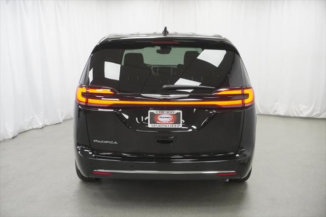 new 2025 Chrysler Pacifica car, priced at $41,445