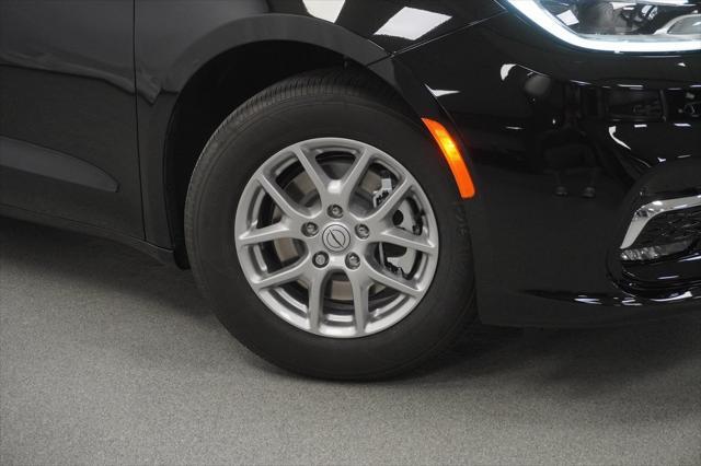 new 2025 Chrysler Pacifica car, priced at $41,445