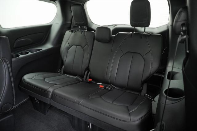 new 2025 Chrysler Pacifica car, priced at $41,445
