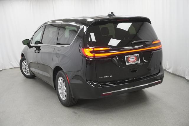 new 2025 Chrysler Pacifica car, priced at $41,445