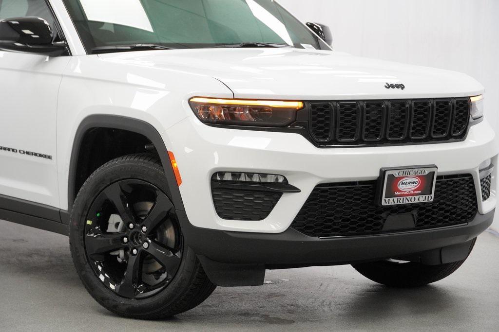 new 2025 Jeep Grand Cherokee car, priced at $44,890