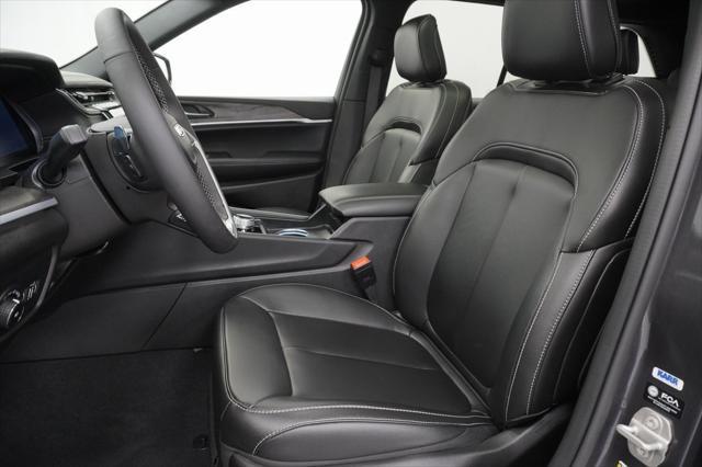 used 2024 Jeep Grand Cherokee car