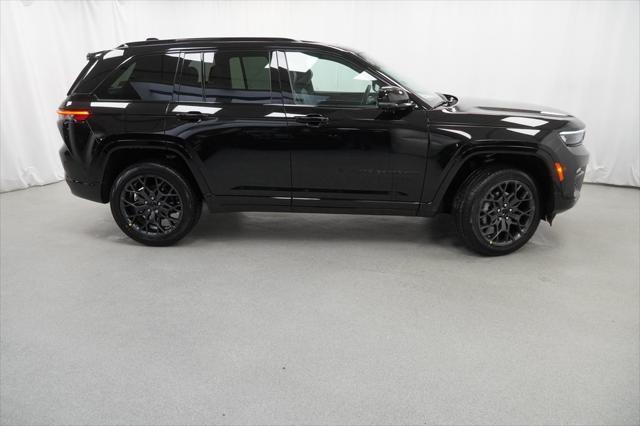 new 2025 Jeep Grand Cherokee car, priced at $55,975