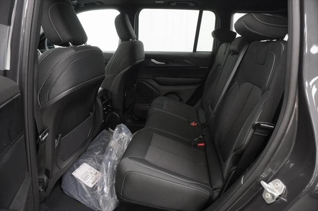 new 2025 Jeep Grand Cherokee car, priced at $34,875