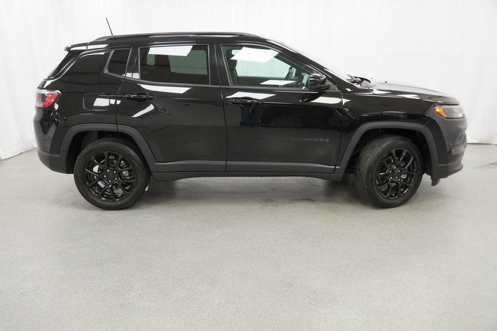 used 2022 Jeep Compass car, priced at $24,194