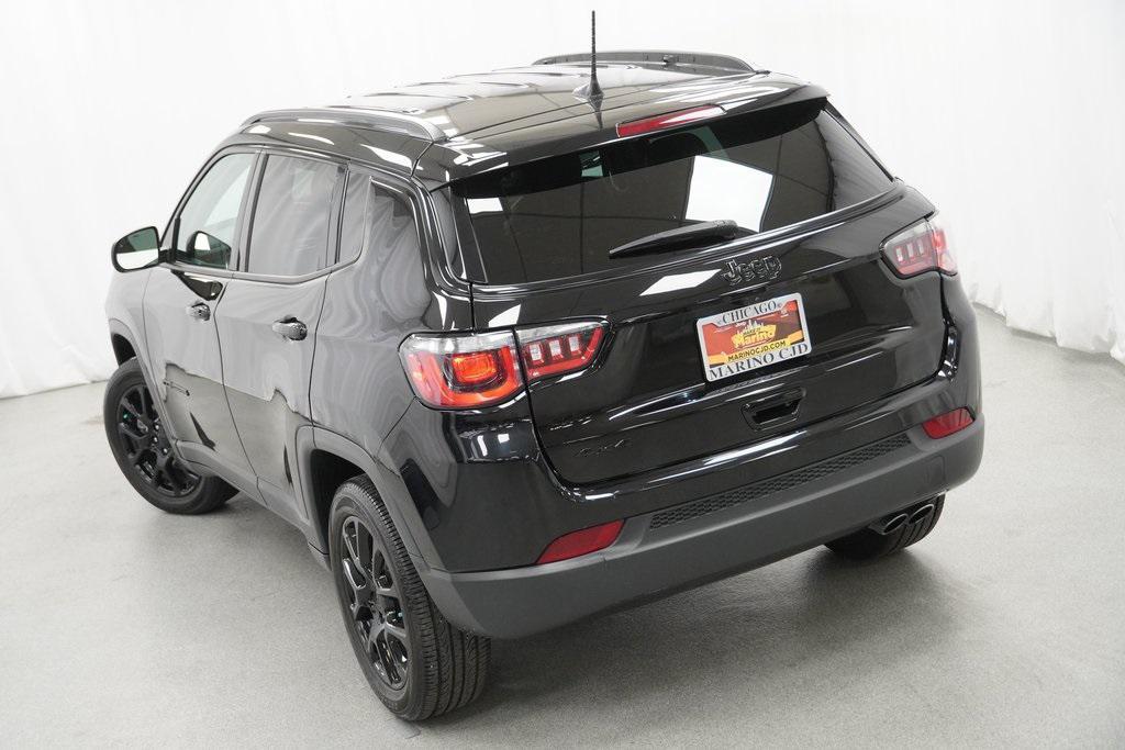 used 2022 Jeep Compass car, priced at $24,194