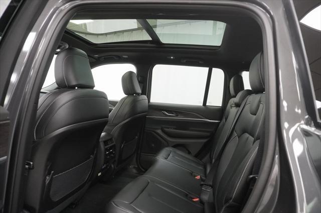 new 2025 Jeep Grand Cherokee car, priced at $42,755