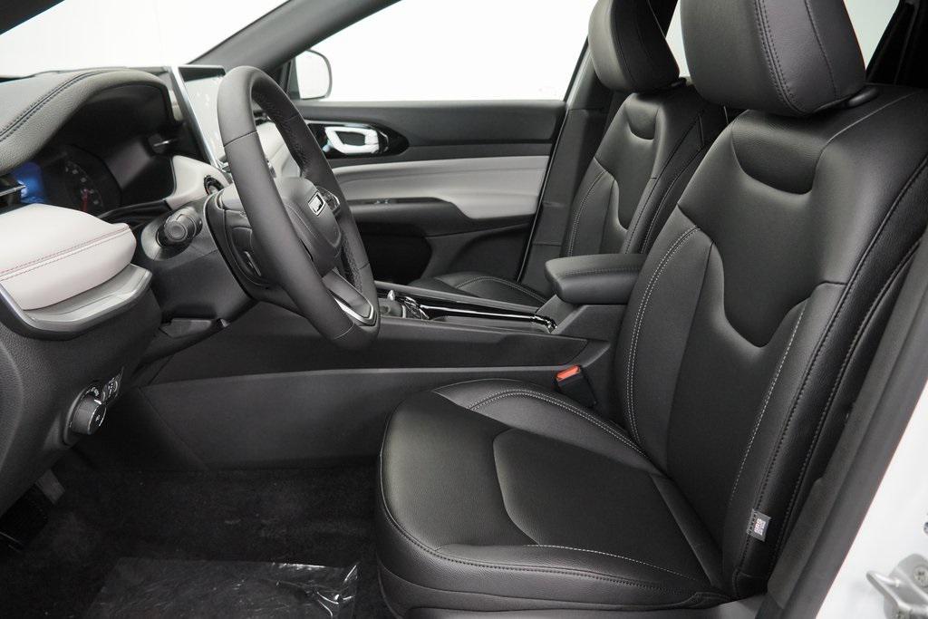 new 2026 Jeep Compass car, priced at $31,030