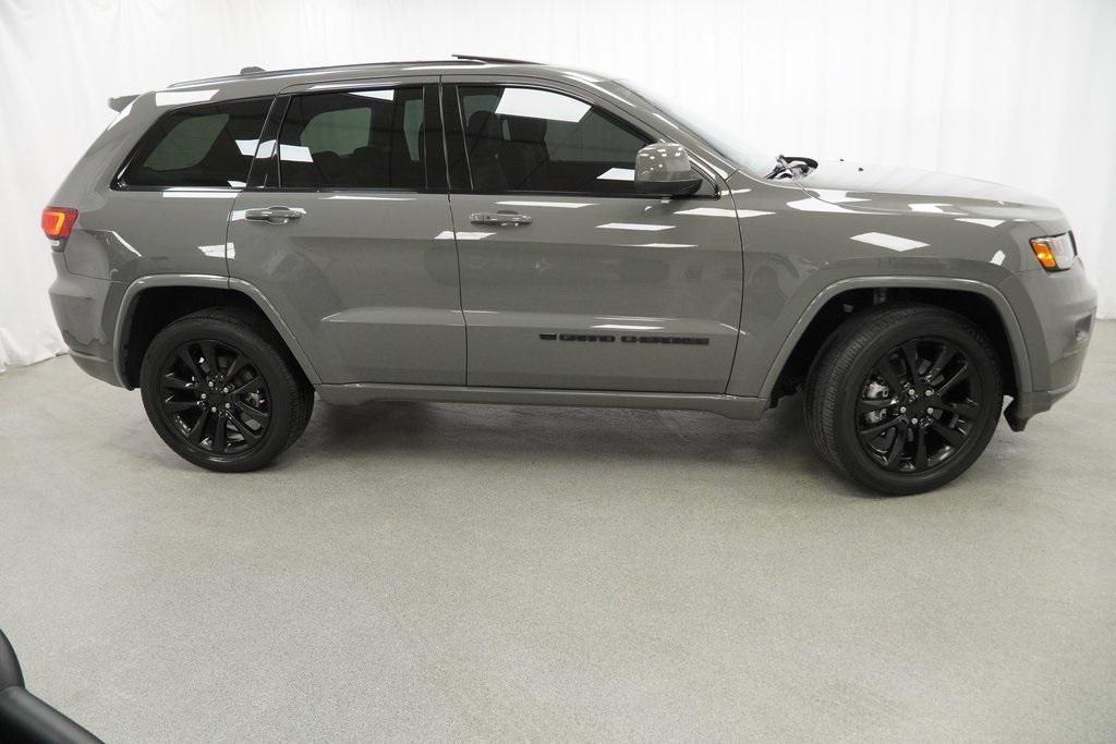 used 2022 Jeep Grand Cherokee car, priced at $26,994