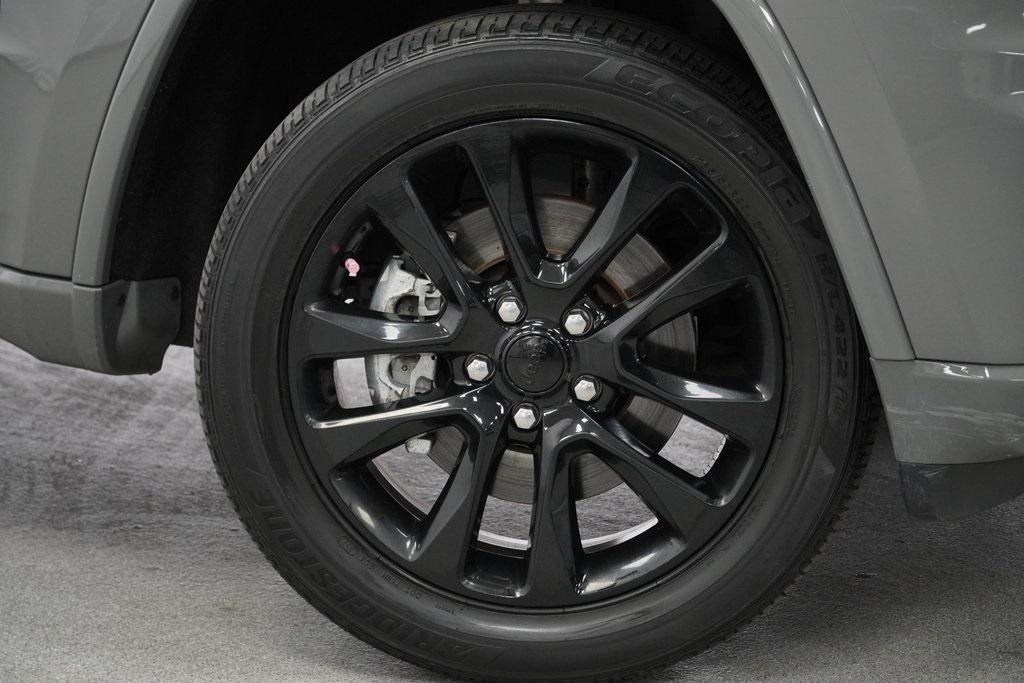 used 2022 Jeep Grand Cherokee car, priced at $26,994