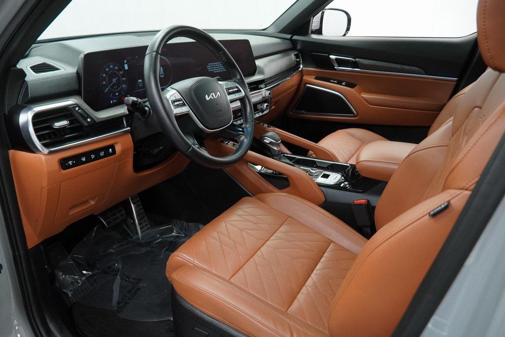 used 2024 Kia Telluride car, priced at $43,494