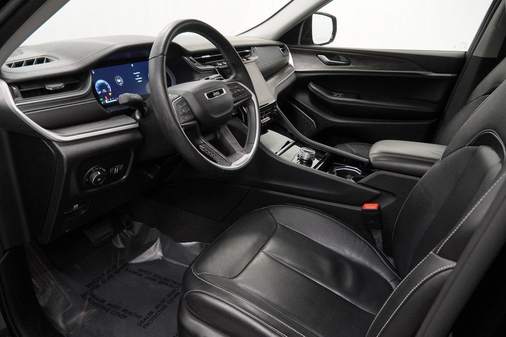 used 2022 Jeep Grand Cherokee car