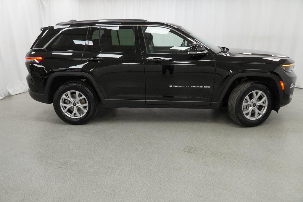 used 2022 Jeep Grand Cherokee car