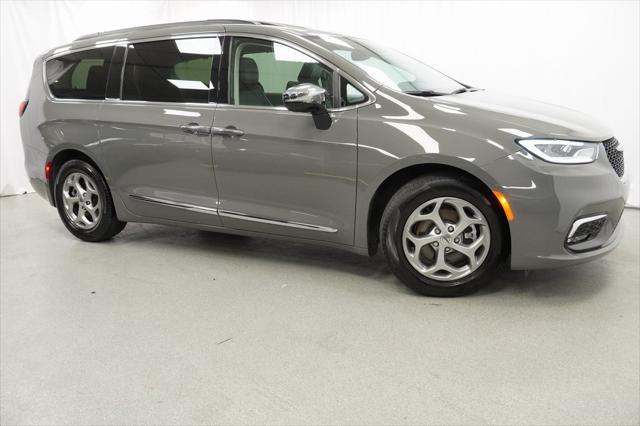 used 2023 Chrysler Pacifica car, priced at $36,498