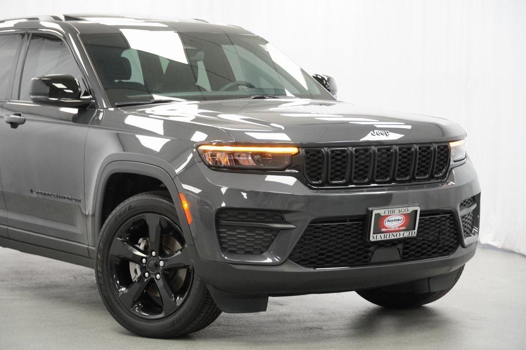 used 2023 Jeep Grand Cherokee car, priced at $34,994