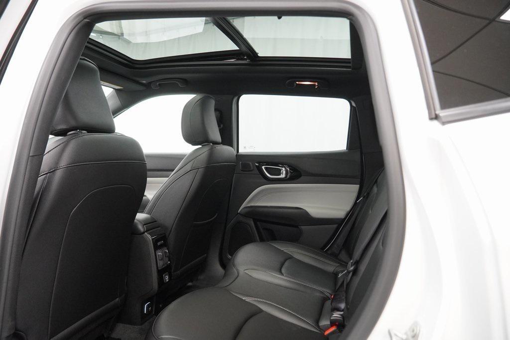 new 2025 Jeep Compass car, priced at $33,765