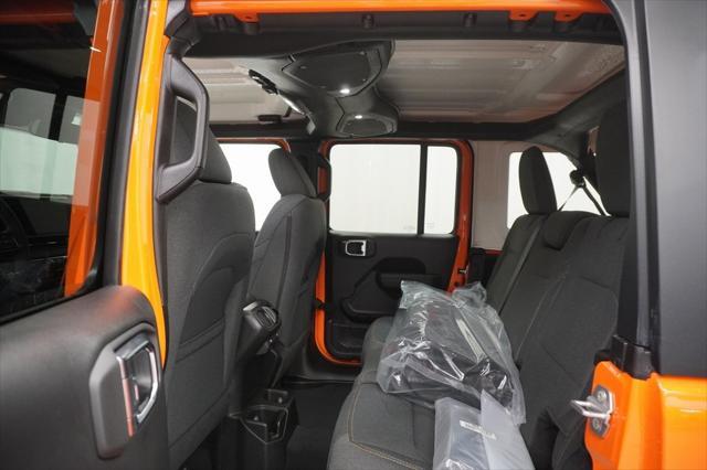 new 2025 Jeep Wrangler car, priced at $46,980