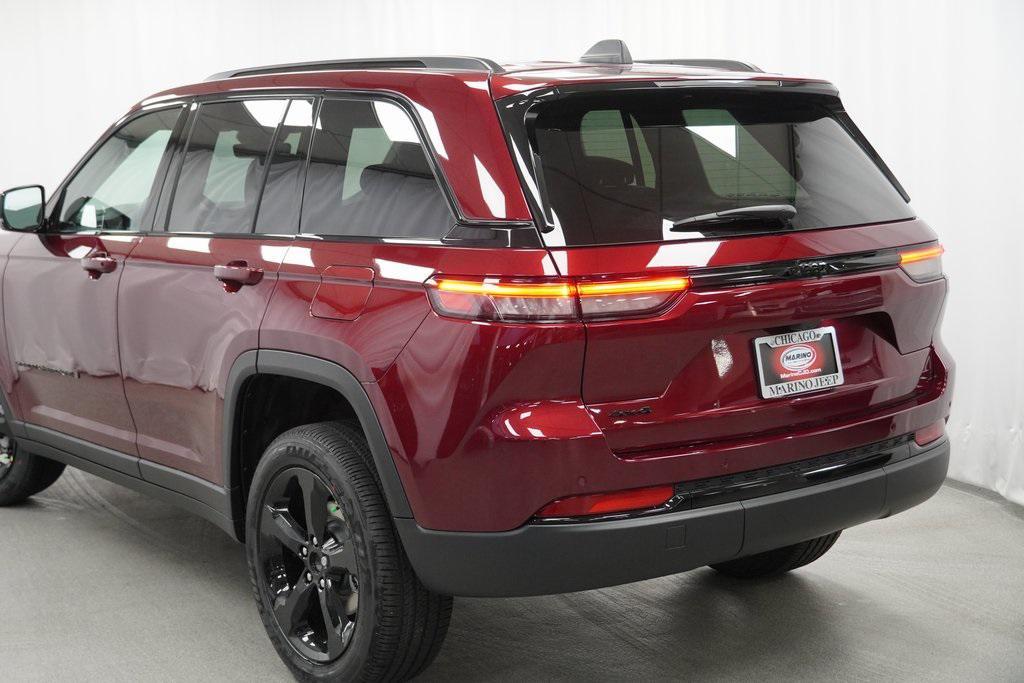 new 2025 Jeep Grand Cherokee car, priced at $41,125